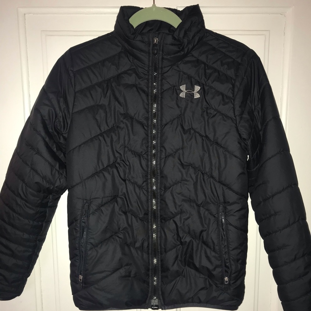 Youth Under Armour Black puffer style coat